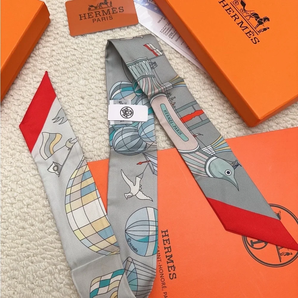 🍊 HERMÈS New Twilly Scarf "Dream of Soaring" Silk - Picture 5 of 9
